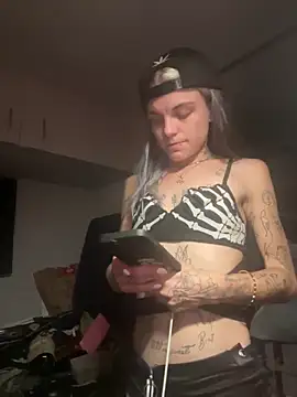 ittybittymeryssa online show from February 16, 12:29 am