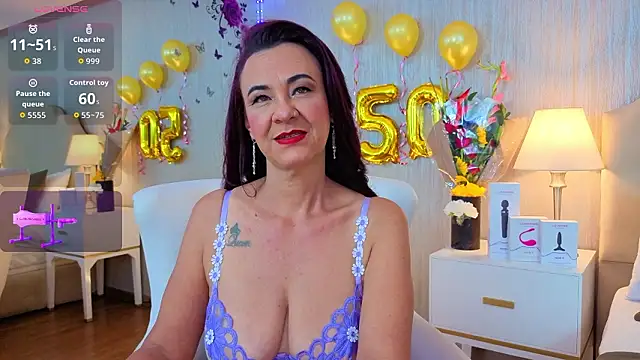 ScarleetJonson online show from February 5, 8:24 pm