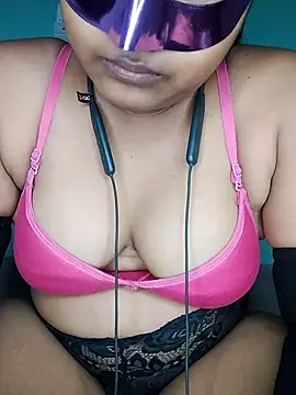 mimi87hoty online show from April 12, 2:00 pm