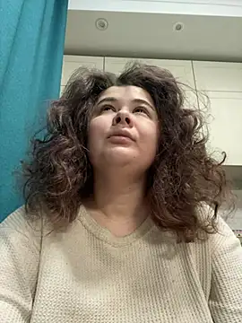 AliceCurlyX online show from January 16, 2:26 am