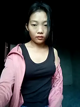 Snapshot of Ananine chatting on May 19, 11:22 pm Ananine online show from May 19, 11:22 pm
