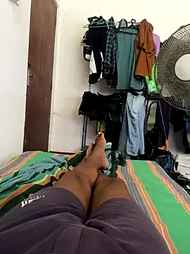 Snapshot of Senurak99 chatting on September 21, 8:16 am Senurak99 online show from September 21, 8:16 am