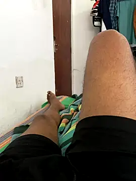 Snapshot of Senurak99 chatting on September 24, 6:50 am Senurak99 online show from September 24, 6:50 am