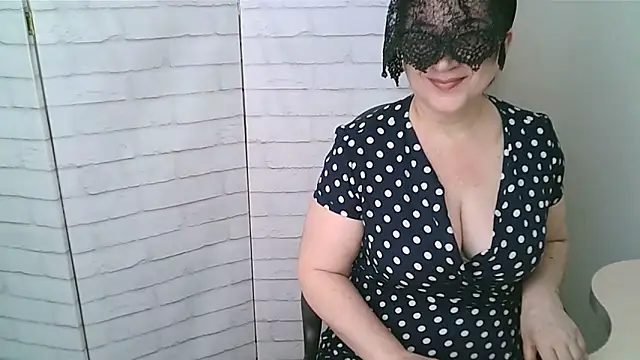 Snapshot of Helen_xi_ chatting on April 3, 4:21 am Helen xi online show from April 3, 4:21 am