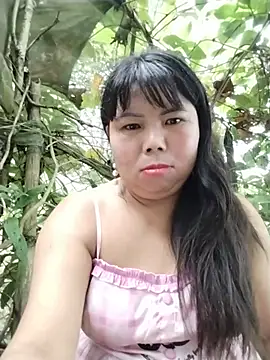 Snapshot of lusy-00 chatting on June 29, 10:15 am lusy-00 online show from June 29, 10:15 am
