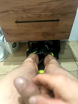 Snapshot of Darekjapa chatting on December 4, 9:34 pm Darekjapa online show from December 4, 9:34 pm