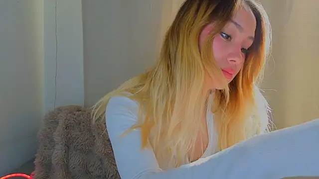 baobei03 online show from March 31, 8:26 am