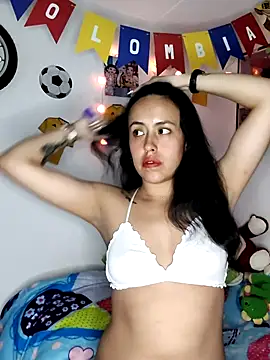 Snapshot of Queen_Ashly chatting on June 12, 1:37 am Queen Ashly online show from June 12, 1:37 am