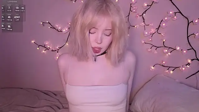 RileyVice online show from April 19, 8:24 am