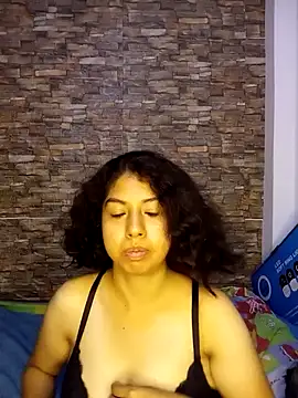 Syndel23 online show from April 2, 12:36 pm