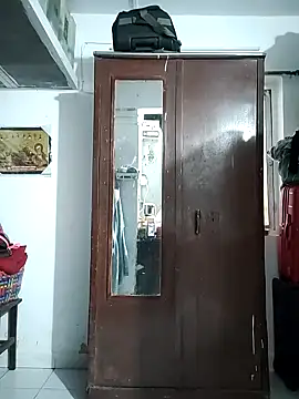 Snapshot of Jann_Riya333 chatting on October 15, 12:33 am Jann Riya333 online show from October 15, 12:33 am