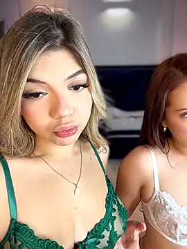 Snapshot of AngelBlushXXX chatting on February 25, 9:24 pm AngelBlushXXX online show from February 25, 9:24 pm