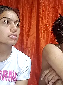 nezuko-uwu online show from November 2, 11:07 pm