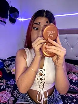 Snapshot of Ashly_cutee chatting on October 31, 9:38 pm Ashly cutee online show from October 31, 9:38 pm