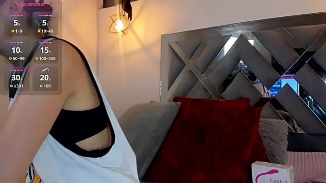 Candy Hott7 online show from October 28, 9:17 pm