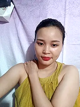 Snapshot of Lili_lovely chatting on October 26, 1:50 pm Lili lovely online show from October 26, 1:50 pm