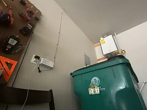 princesslivv online show from November 21, 9:35 pm