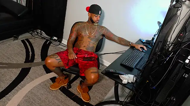 SLANGONDEMHOES online show from November 11, 2:17 pm