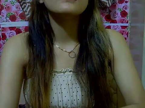 Amira90 online show from September 14, 3:00 pm