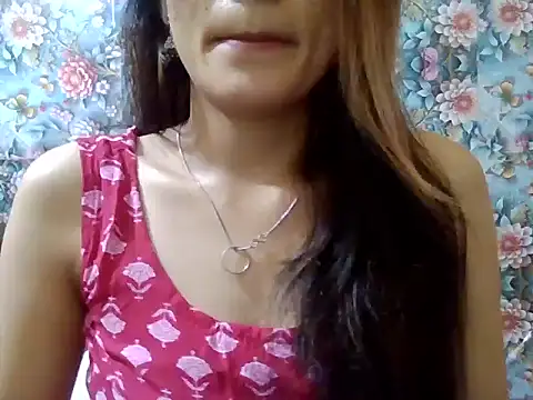 Amira90 online show from October 1, 12:00 pm