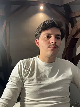 dock 75 online show from November 13, 4:06 pm