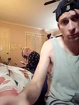 mresquared online show from April 15, 3:46 am