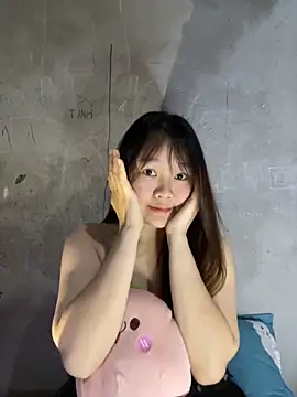 Hinne07 online show from December 5, 2:31 am