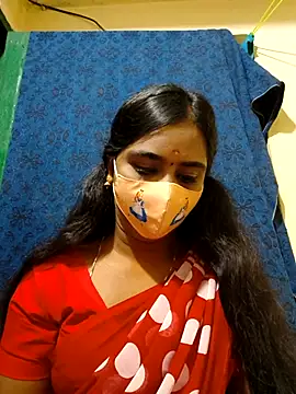 mini-queen online show from November 3, 12:28 pm