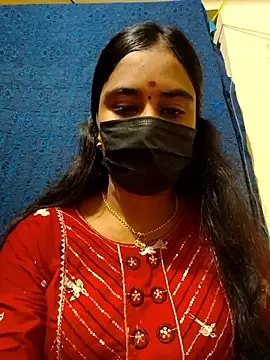 mini-queen online show from April 10, 5:17 pm