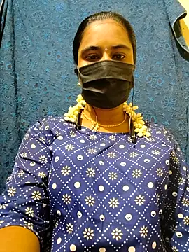 mini-queen online show from April 22, 11:23 am