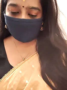 Snapshot of saritha29 chatting on April 21, 7:03 am saritha29 online show from April 21, 7:03 am