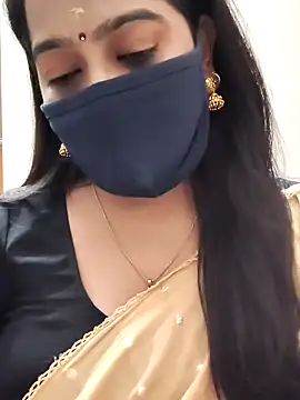 Snapshot of saritha29 chatting on April 25, 5:32 am saritha29 online show from April 25, 5:32 am
