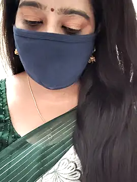 Snapshot of saritha29 chatting on May 19, 5:14 am saritha29 online show from May 19, 5:14 am