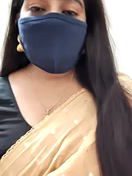 Snapshot of saritha29 chatting on May 20, 5:35 am saritha29 online show from May 20, 5:35 am