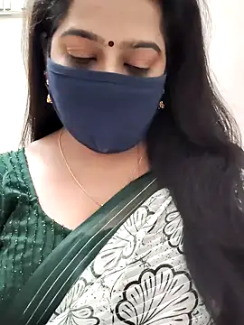 Snapshot of saritha29 chatting on June 7, 4:44 pm saritha29 online show from June 7, 4:44 pm