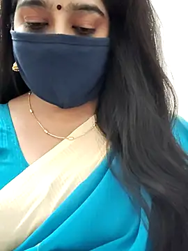 Snapshot of saritha29 chatting on July 19, 9:35 am saritha29 online show from July 19, 9:35 am