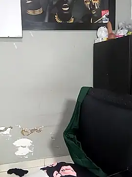 snow belle online show from November 8, 10:59 am