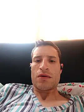 house rommm online show from January 12, 1:05 pm