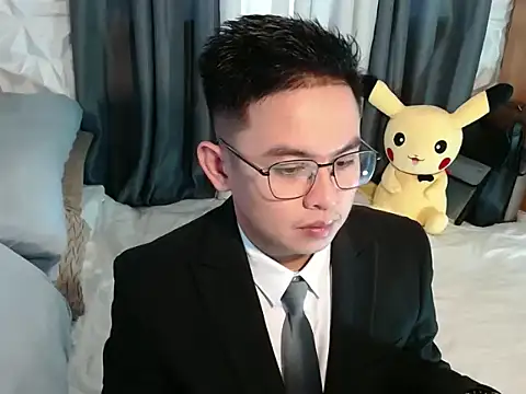 Snapshot of Njay_16 chatting on May 9, 8:52 am Njay 16 online show from May 9, 8:52 am