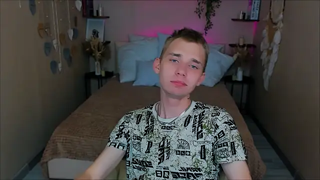 Snapshot of TimBlaks chatting on October 8, 10:51 pm TimBlaks online show from October 8, 10:51 pm