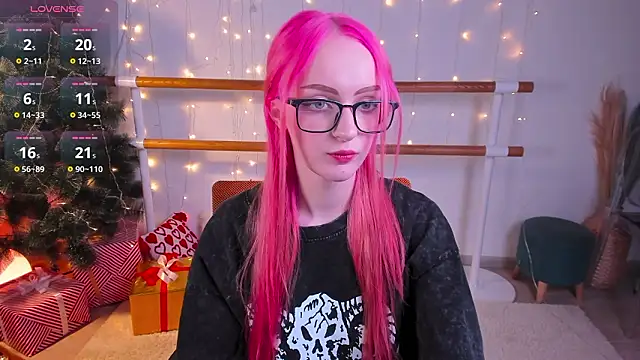  pink wassabi  online show from January 14, 10:58 pm