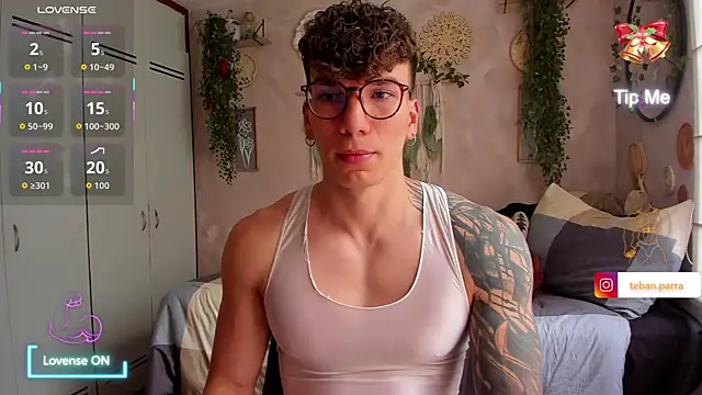 estebandi do online show from January 9, 8:43 pm