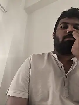 vinay smalldick online show from April 7, 1:39 am