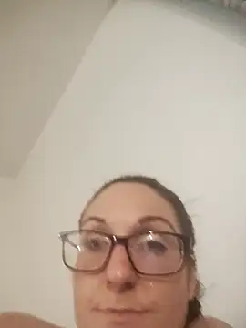 Snapshot of PrincessP8989 chatting on February 21, 12:33 am PrincessP8989 online show from February 21, 12:33 am