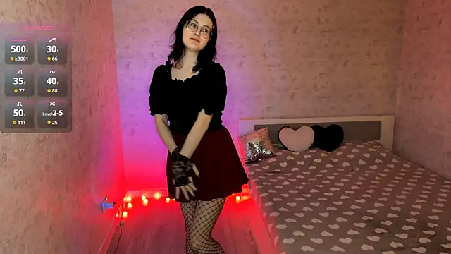 FakeLamb online show from March 13, 9:10 pm