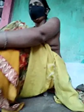 Snapshot of Hansini_Gowda chatting on February 17, 2:08 am Hansini Gowda online show from February 17, 2:08 am