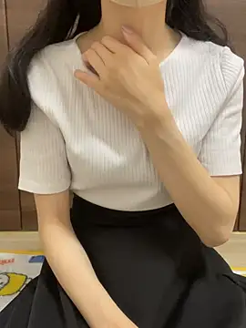 Snapshot of yayoi_jp chatting on June 16, 5:37 pm yayoi jp online show from June 16, 5:37 pm