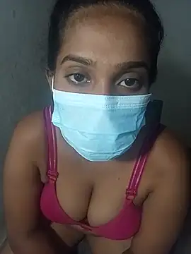 Snapshot of Shani_Izu chatting on August 1, 11:53 am Shani Izu online show from August 1, 11:53 am
