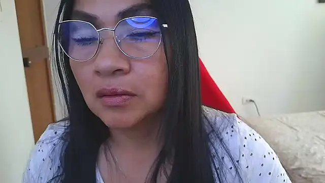 Snapshot of LissafeetHott chatting on February 9, 7:40 pm LissafeetHott online show from February 9, 7:40 pm