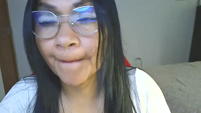 Snapshot of LissafeetHott chatting on February 16, 10:06 pm LissafeetHott online show from February 16, 10:06 pm